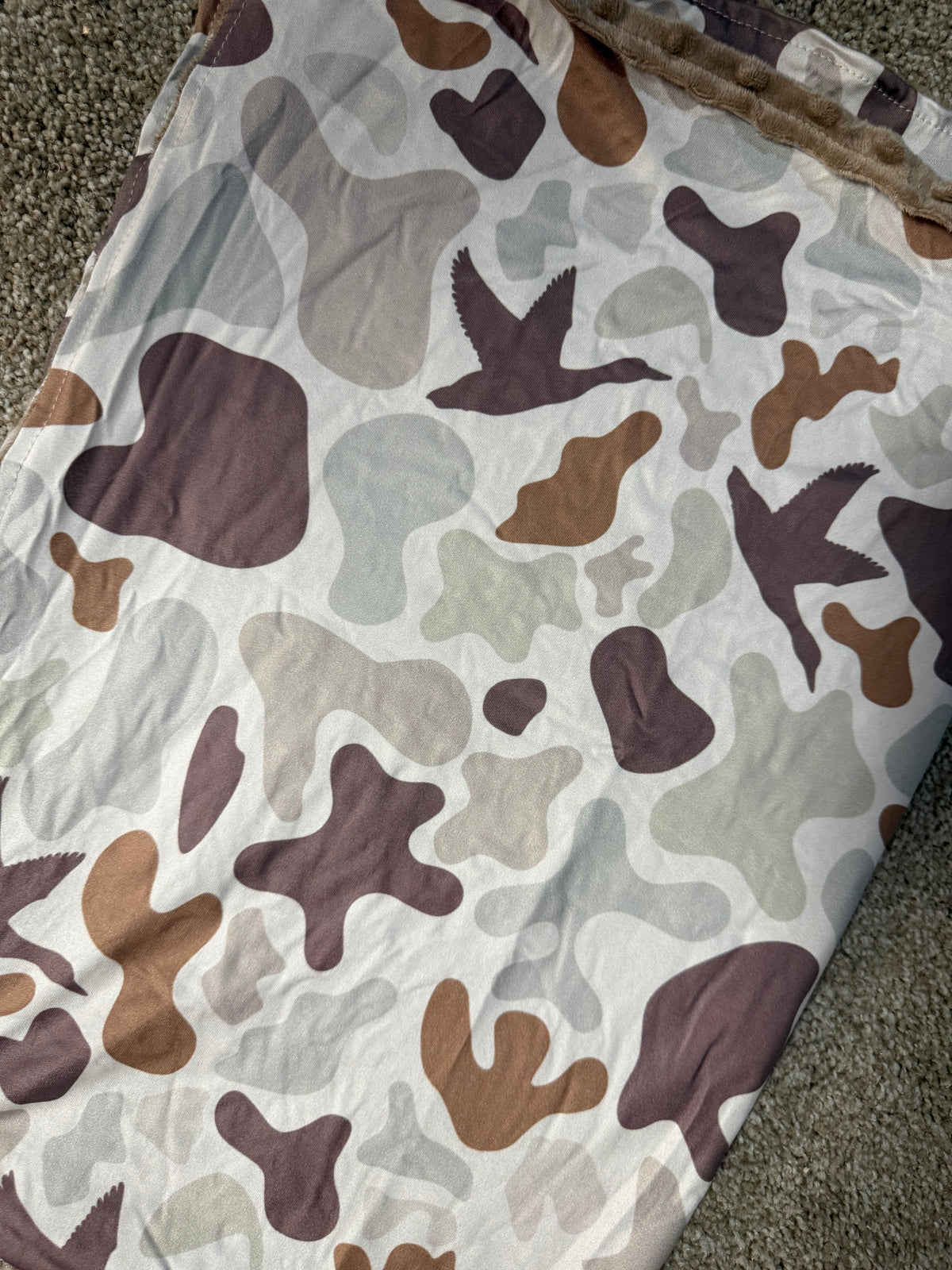 8526 Kids Camo Blanket