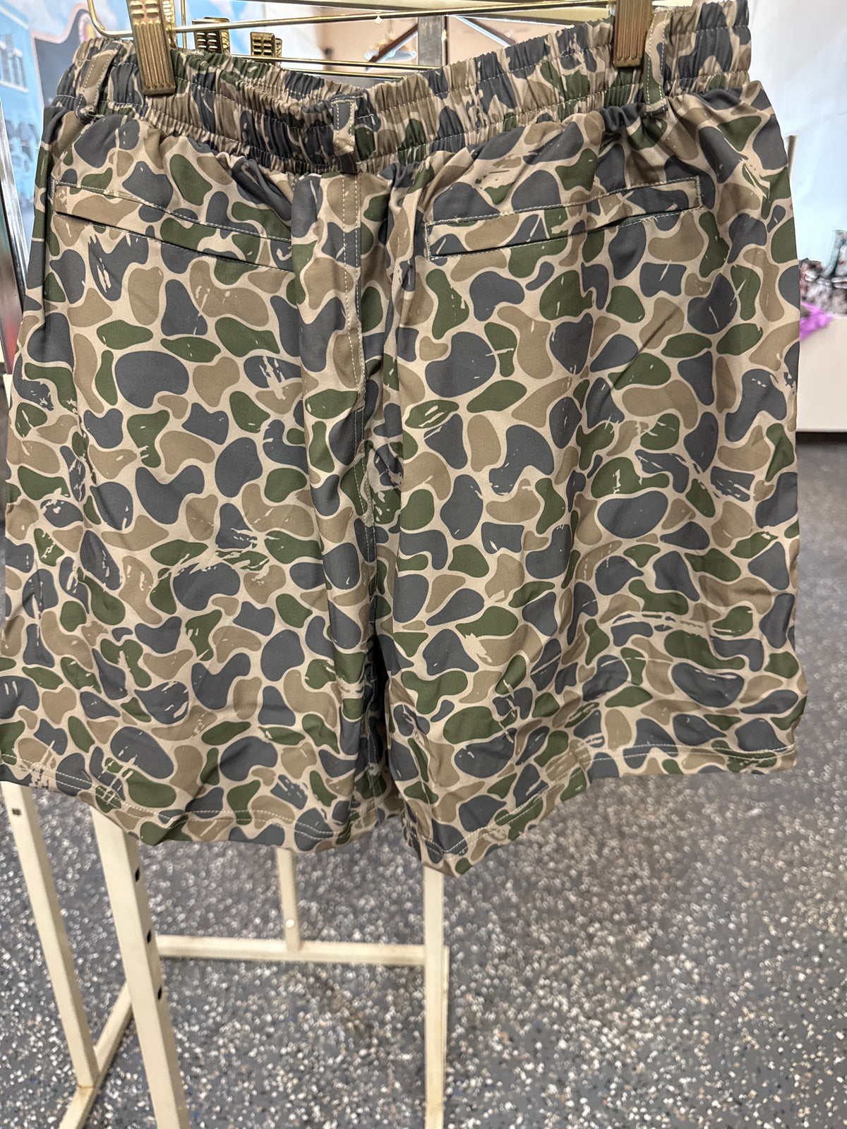 8926 SALE FS Camo Shorts