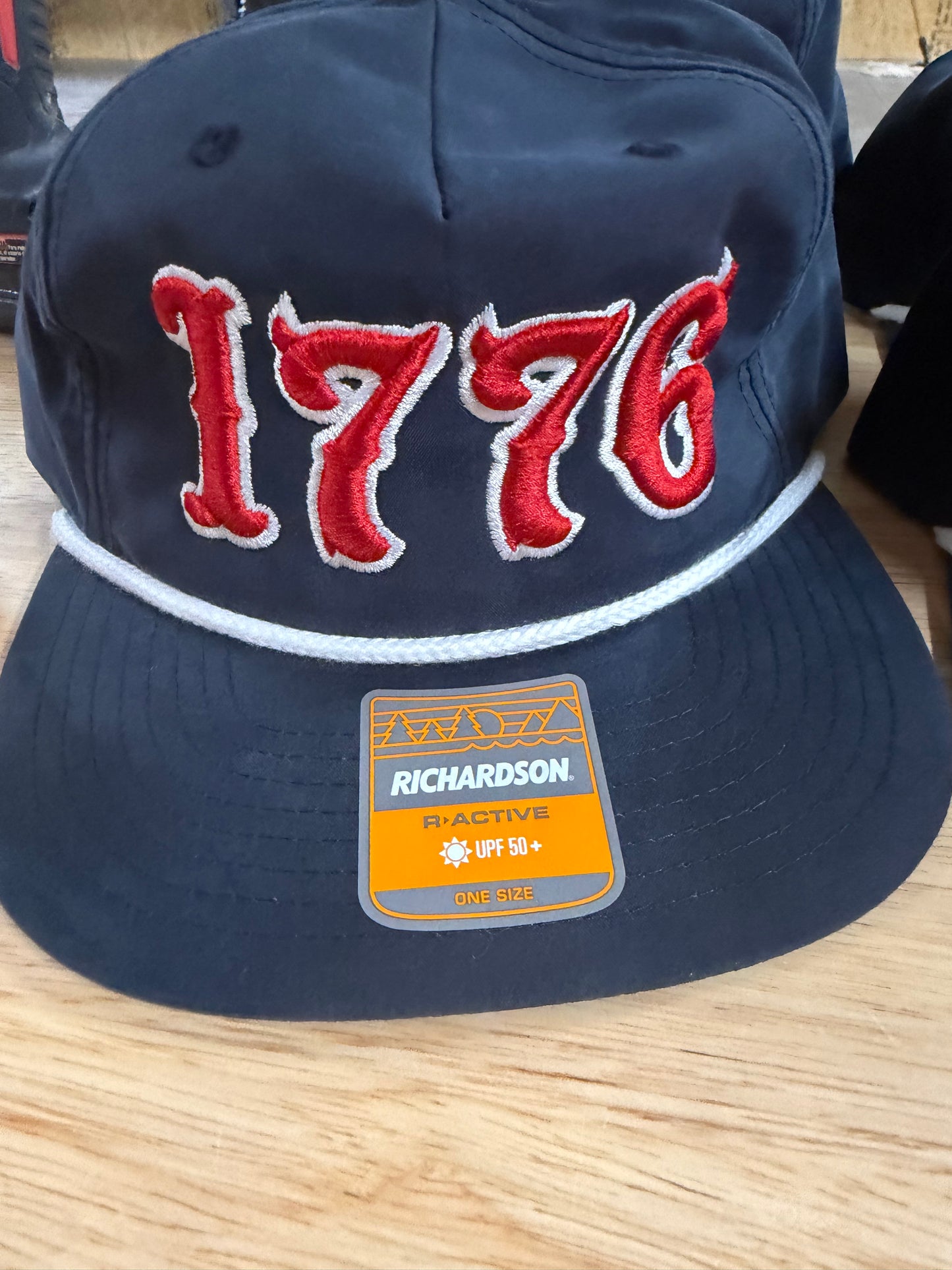 1776 Puff