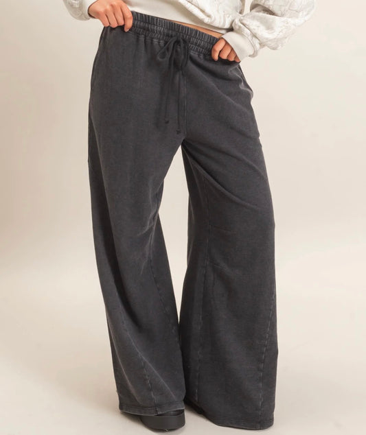 36326 Mineral Washed Black Wide Leg Pants