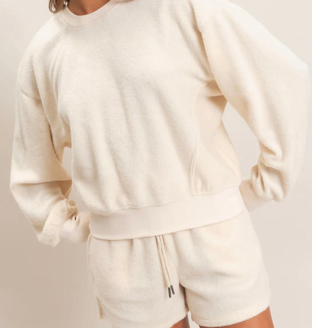 36726 Ivory Sweatshirt & Shorts Set