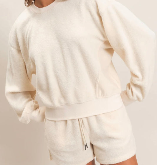 36726 Ivory Sweatshirt & Shorts Set